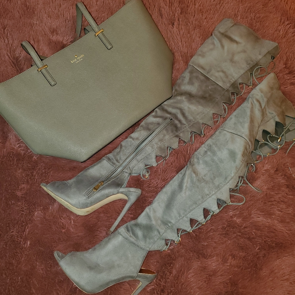 BEYOND SEXY THIGH HIGH BOOTS